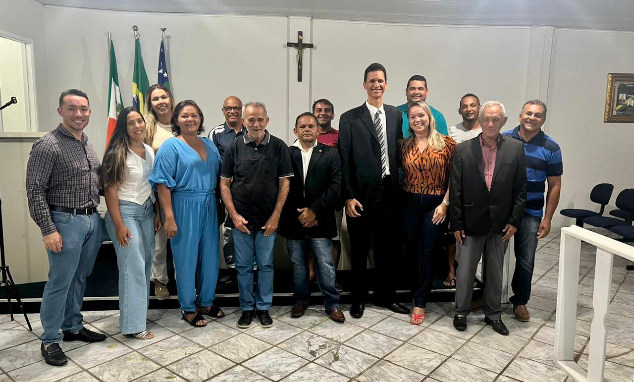 POSSE DO VEREADOR CARLOS RODRIGUES 